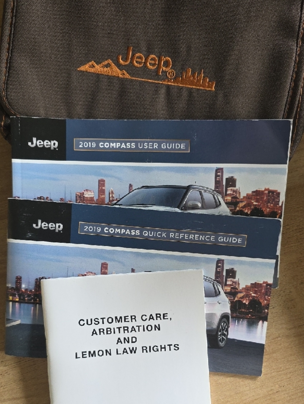 2019 Jeep Compass User Guide & Pouch - Picture 3 of 4
